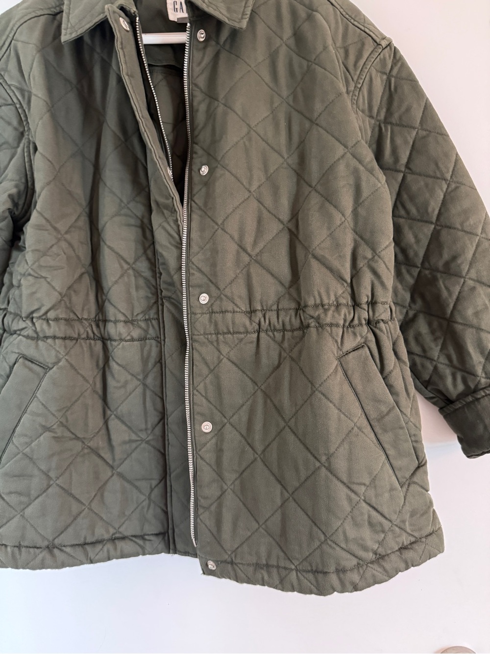 GAP Olive Green Oversized Quilted Jacket - Picture 3 of 6